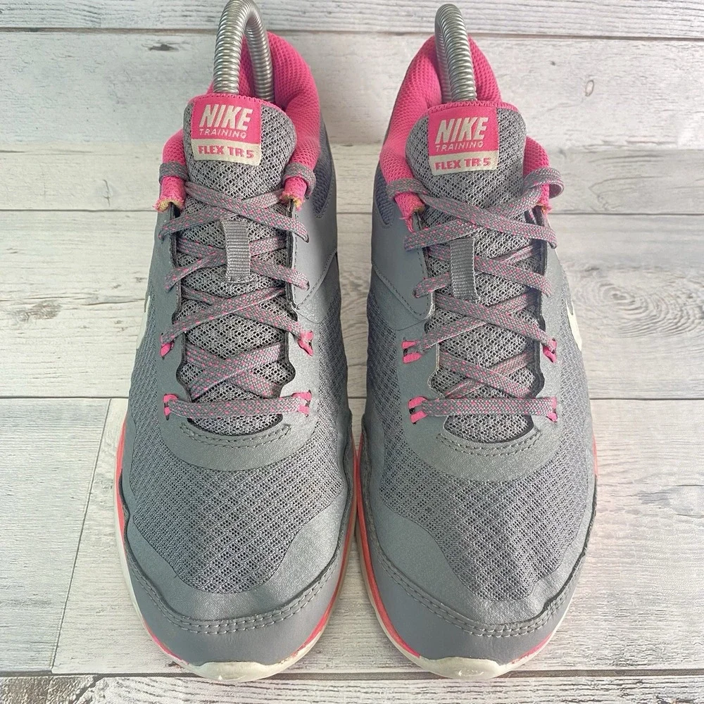 Nike Flex Trainer 5 Shoes Womens 7.5 Gray Pink Running Comfy Sneakers 724858-003